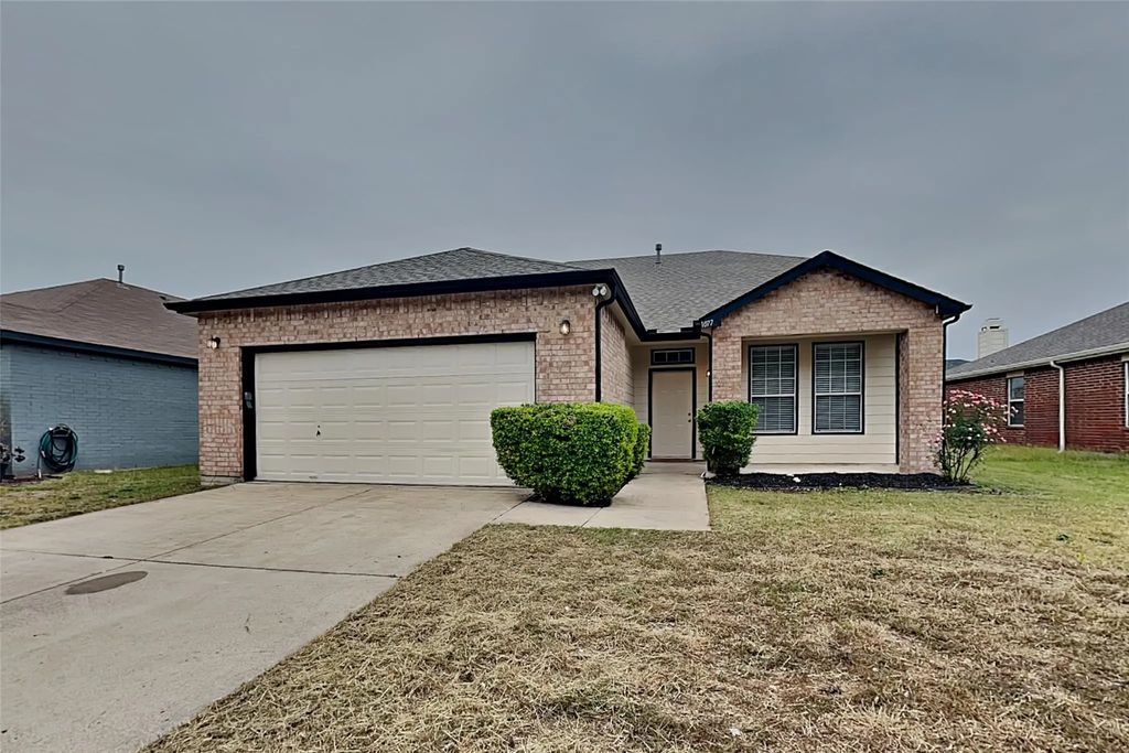 1077 Harriman Drive, Saginaw