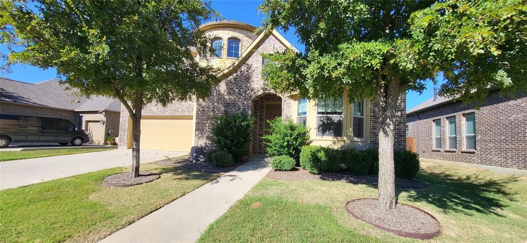 5720 Eagle Mountain Drive, Denton