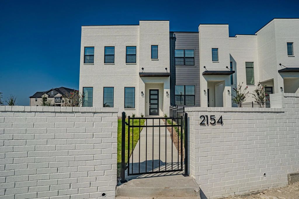 2154 Village Walk Place, Aledo