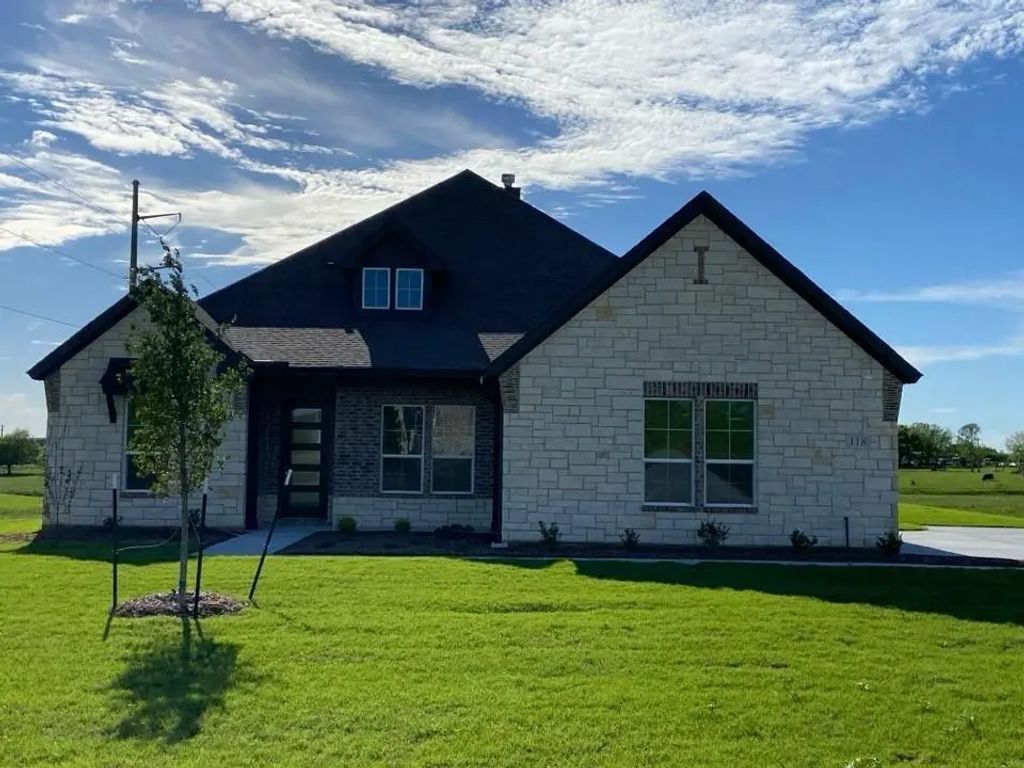 118 Hillview Trail, Decatur