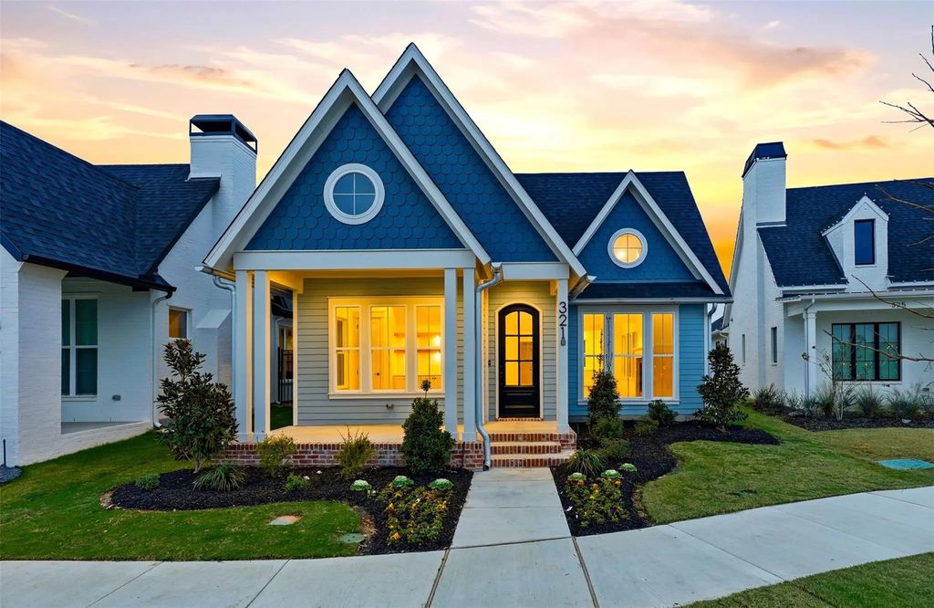 321 Garrett Way, Midlothian
