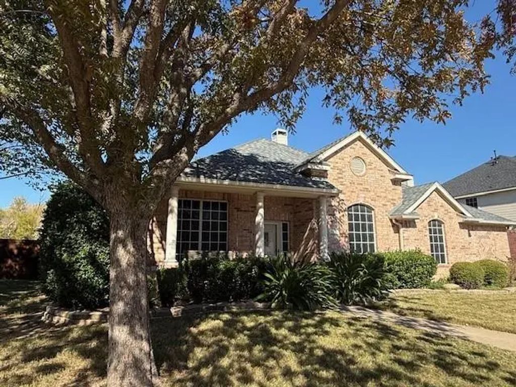 5812 Copper Canyon Drive, The Colony