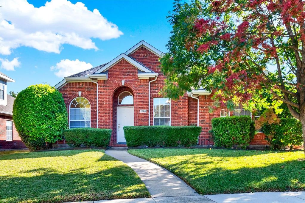2720 Zoeller Drive, Plano