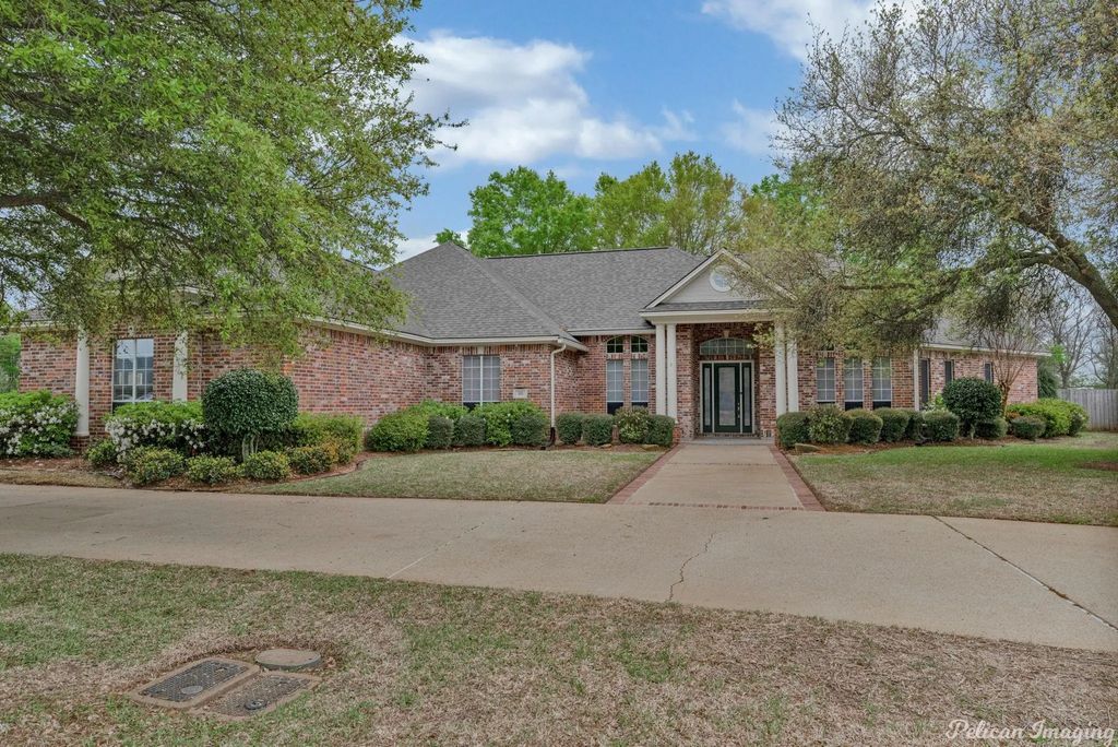 332 Crosscreek Drive, Bossier City