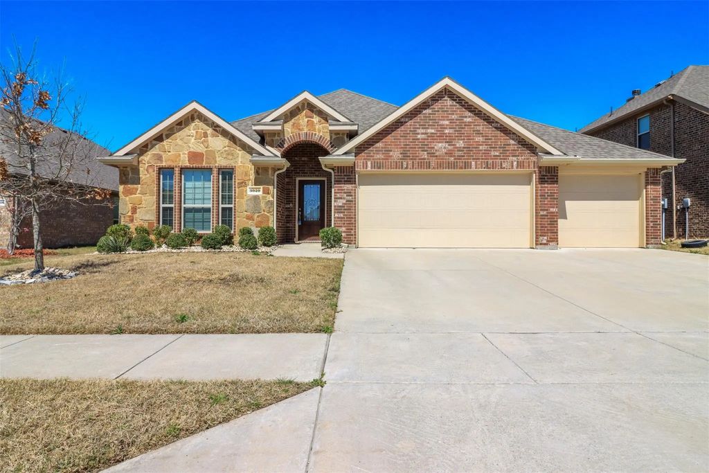 3020 Oak Crest Drive, Royse City