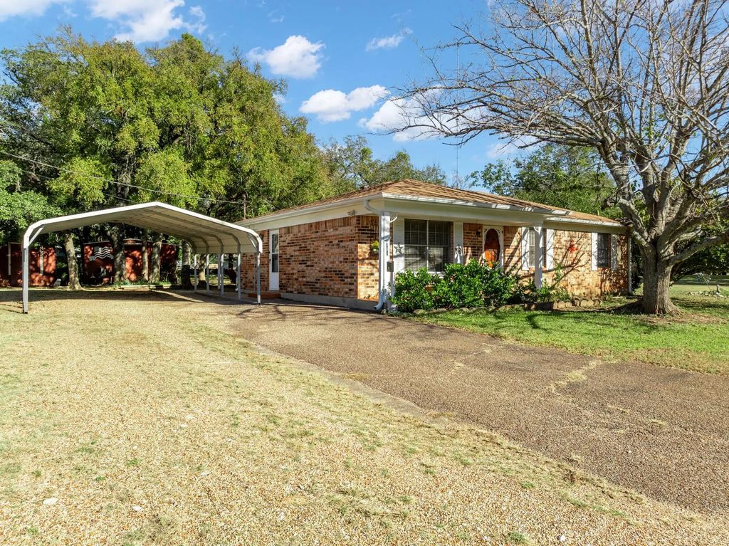156 Cresthill Circle, Valley Mills