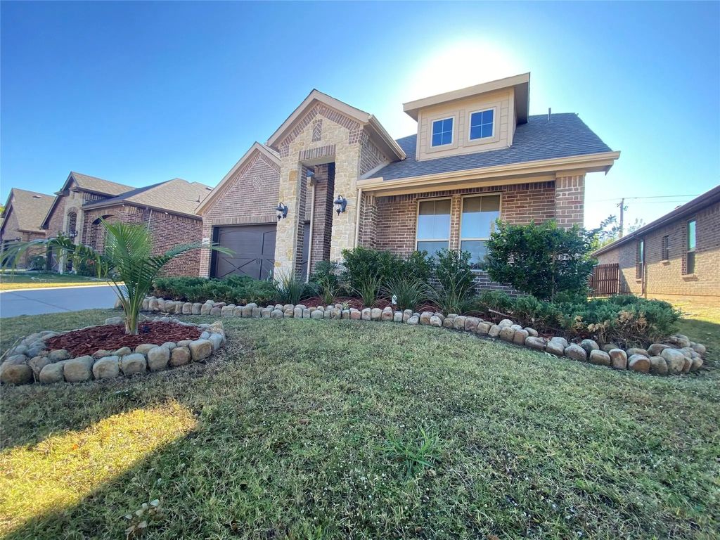 7639 Red Stag Street, Arlington