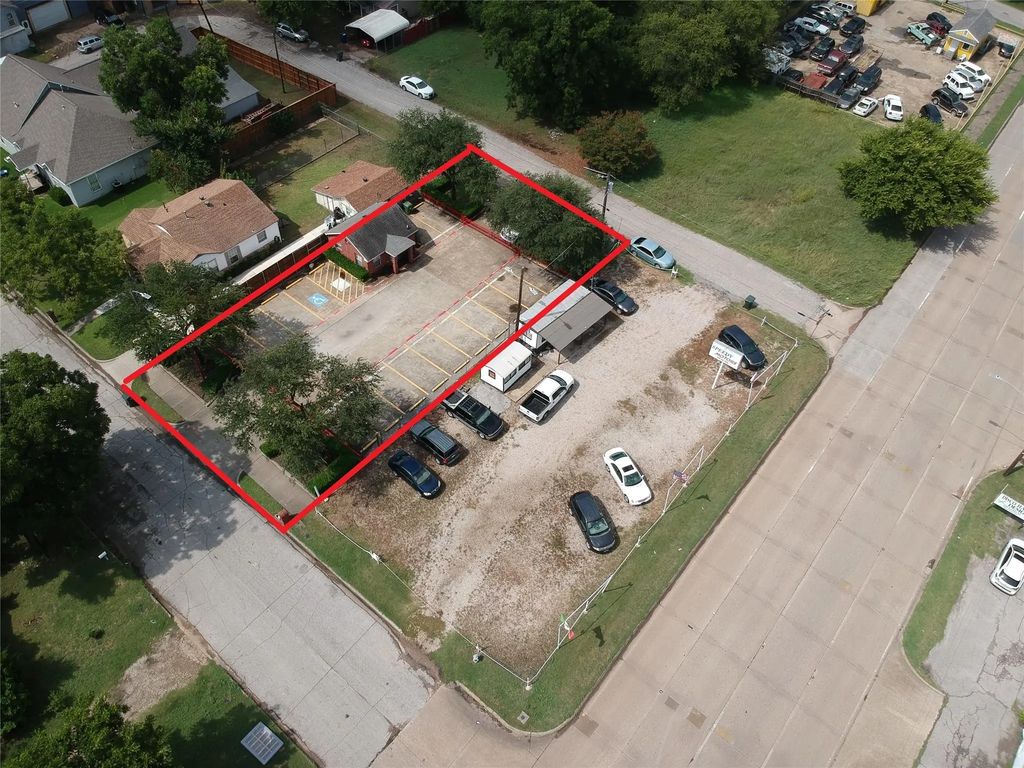217 S 2nd Street, Garland