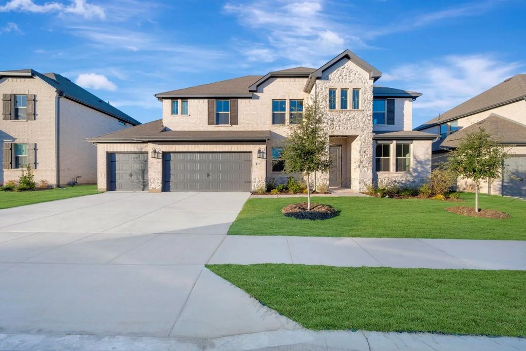 773 Rustic Ridge Drive, Lavon