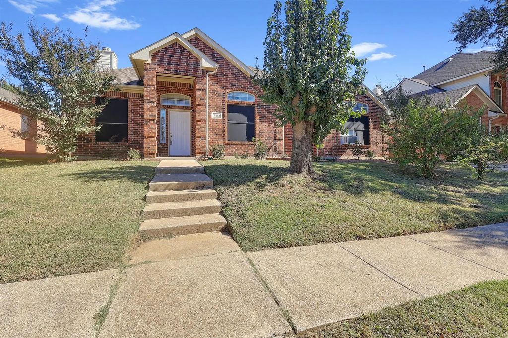 2222 Heads Lane, Carrollton