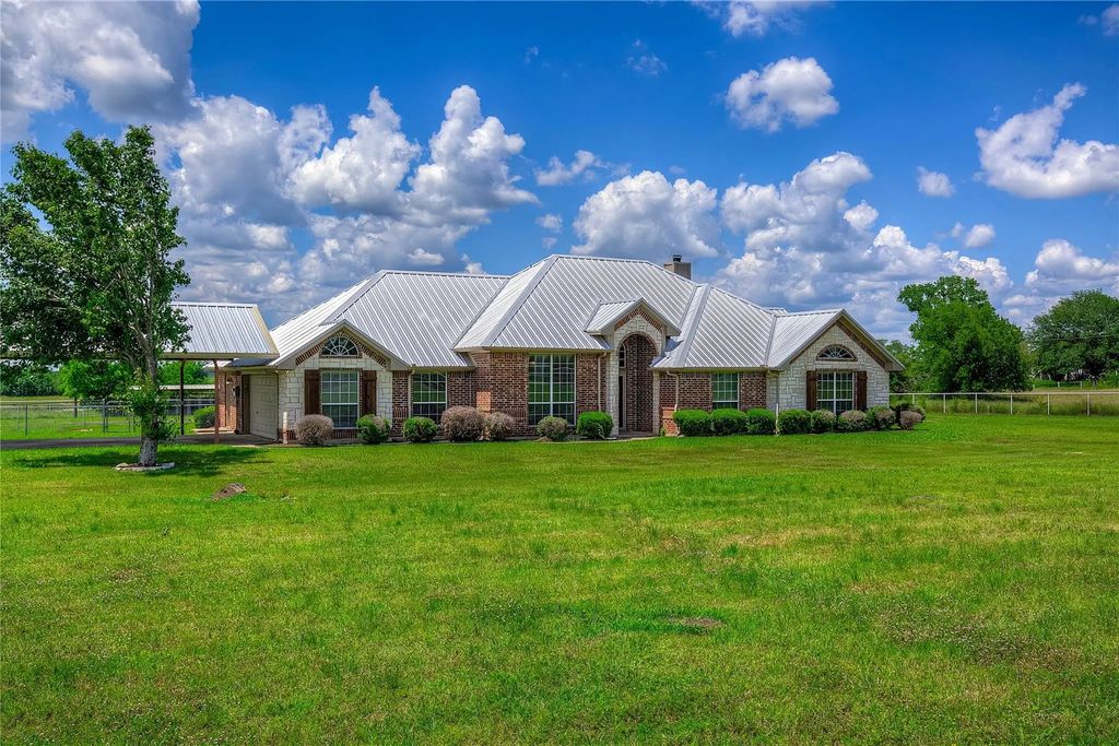 10000 County Road  357, Terrell