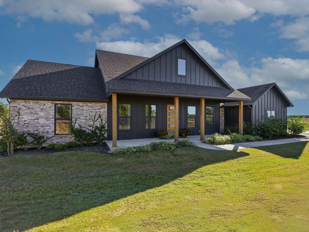 199 Graystone, Weatherford