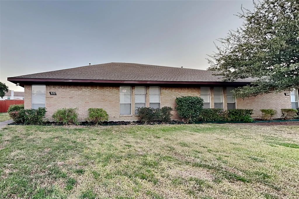322 Candlewood Place, Richardson