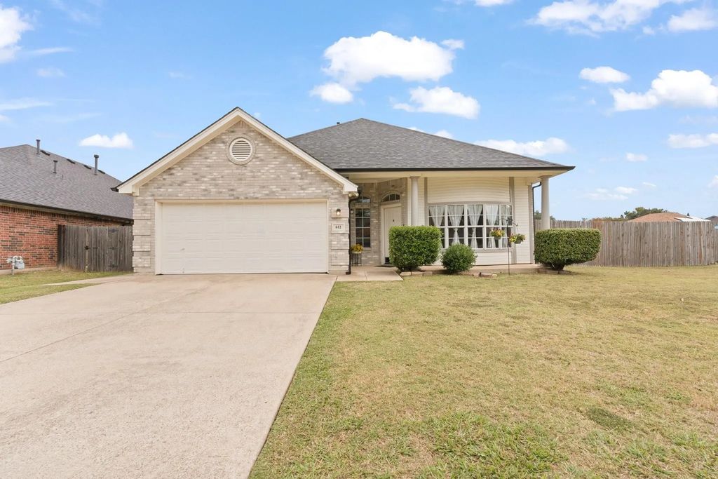 612 Rand Drive, Burleson