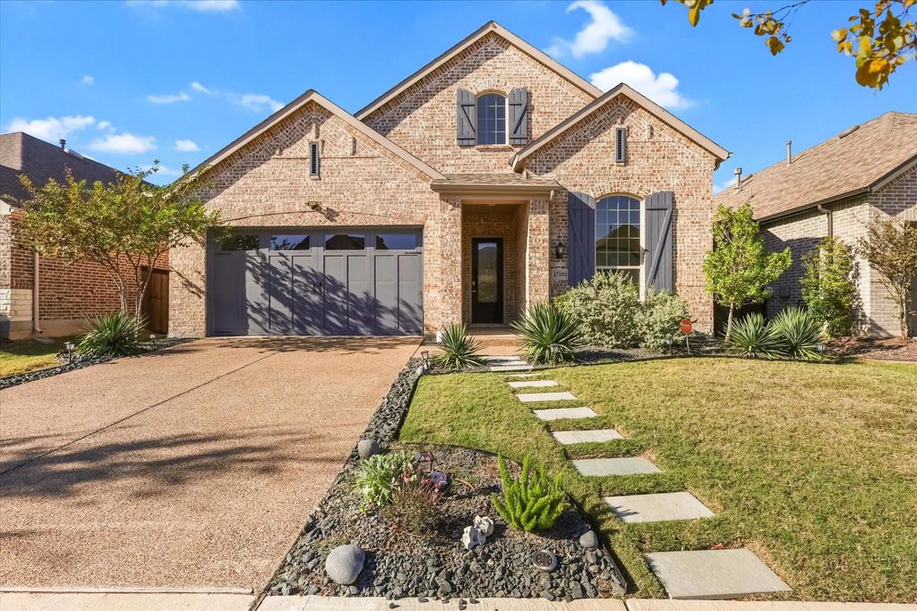 1718 Cherub Cheer Row, Wylie