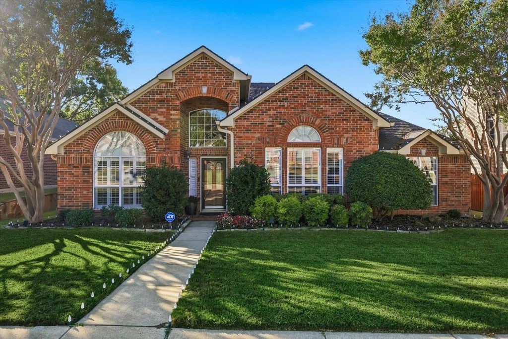1132 Emily Lane, Carrollton