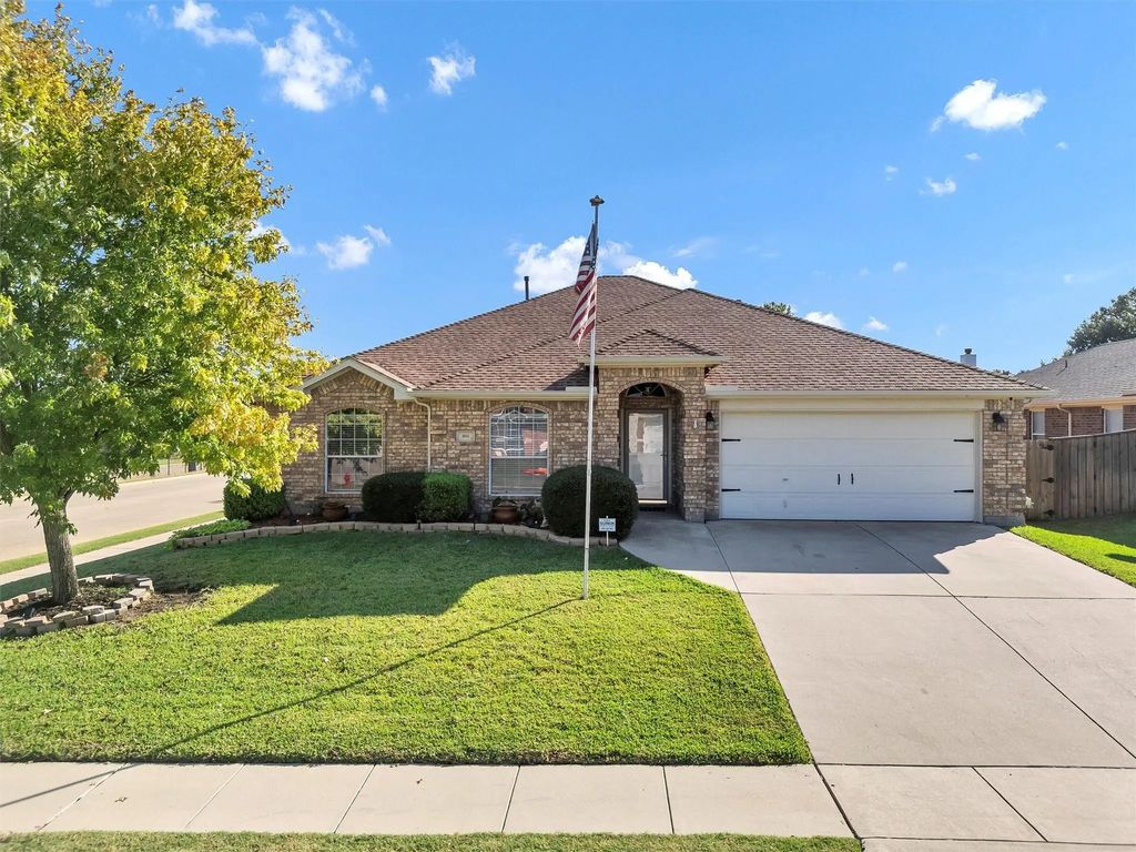 601 Aeronca Drive, Saginaw