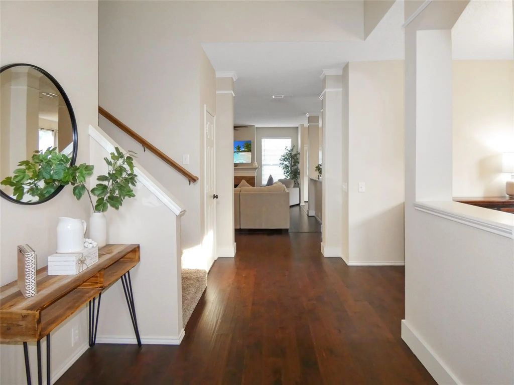 4648 Park Bend Drive, Fort Worth