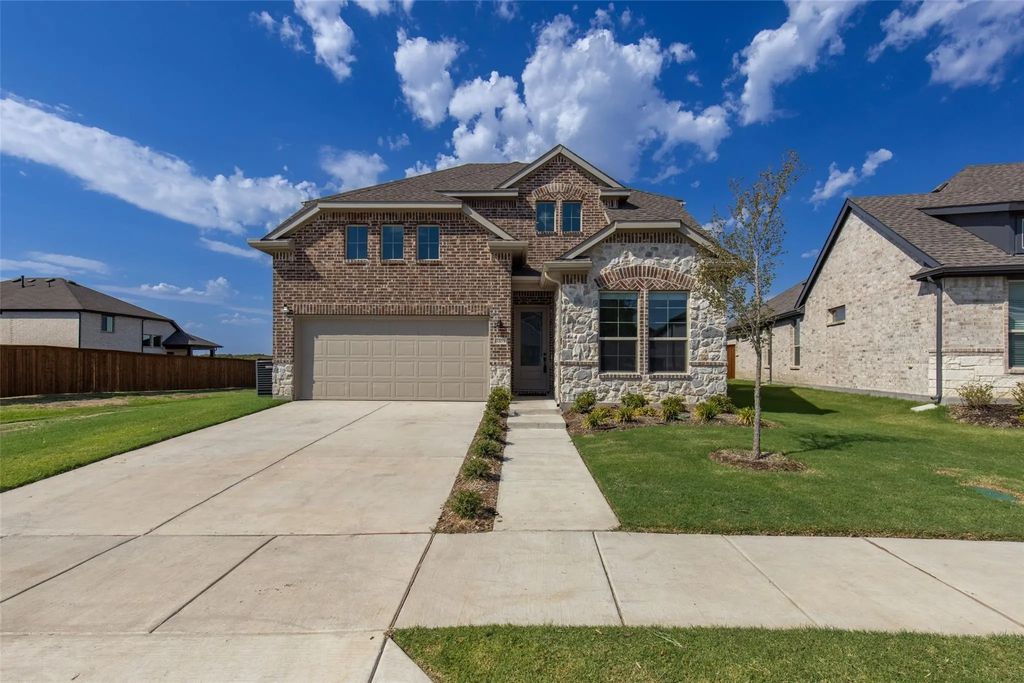 6105 Poolside Way, Royse City