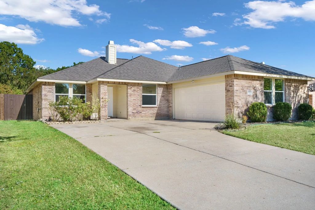 1713 Harvest Crossing Drive, Wylie