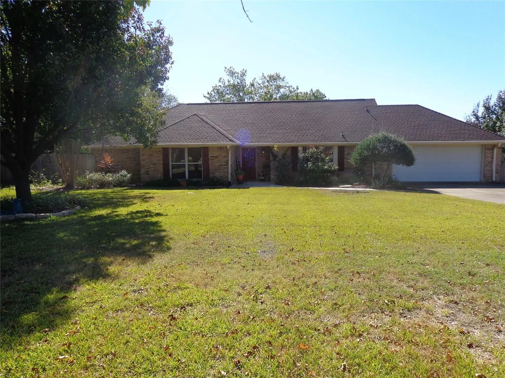 144 Suburban Drive, Ovilla