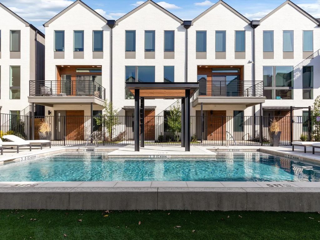 2128 Ashby Street 702, Dallas