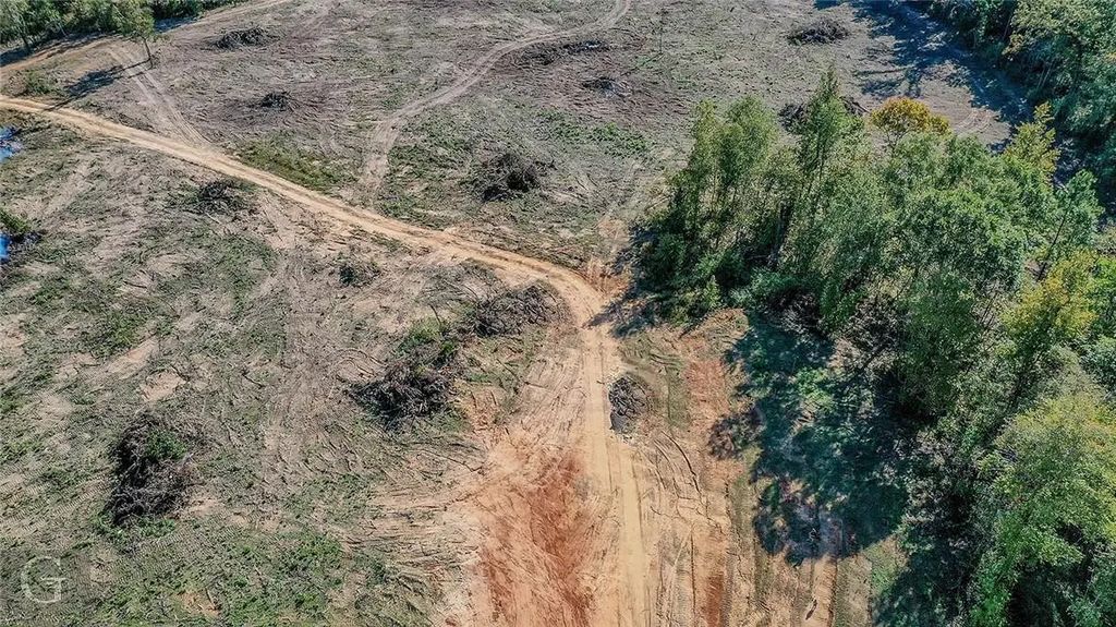 7040 Greenwood Road, Shreveport