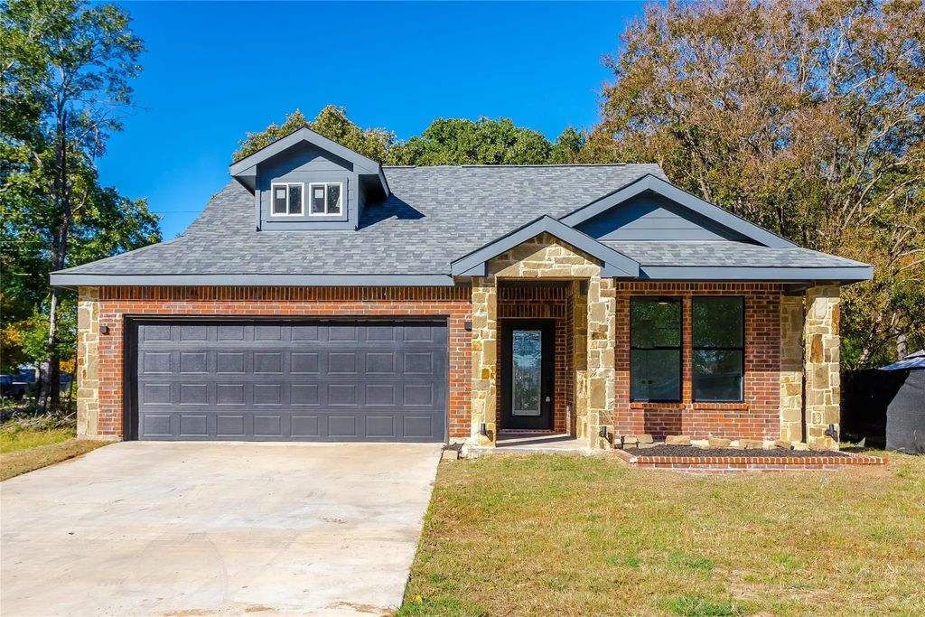 146 Bluebonnet Drive, Gun Barrel City
