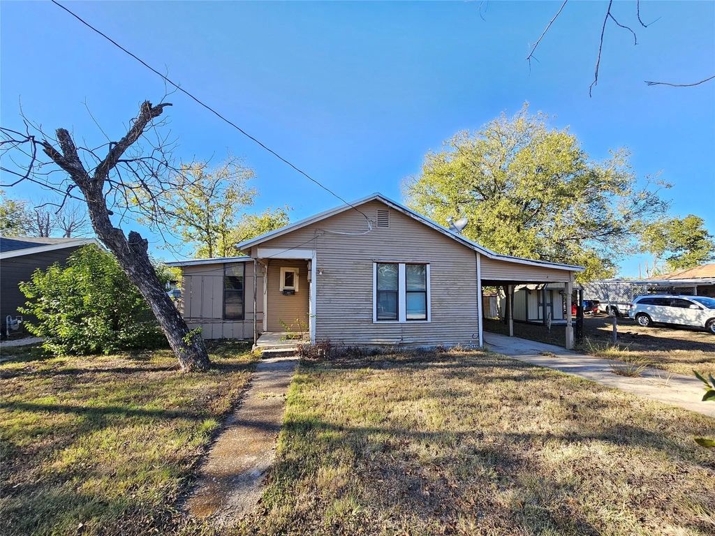 1507 Avenue J, Brownwood