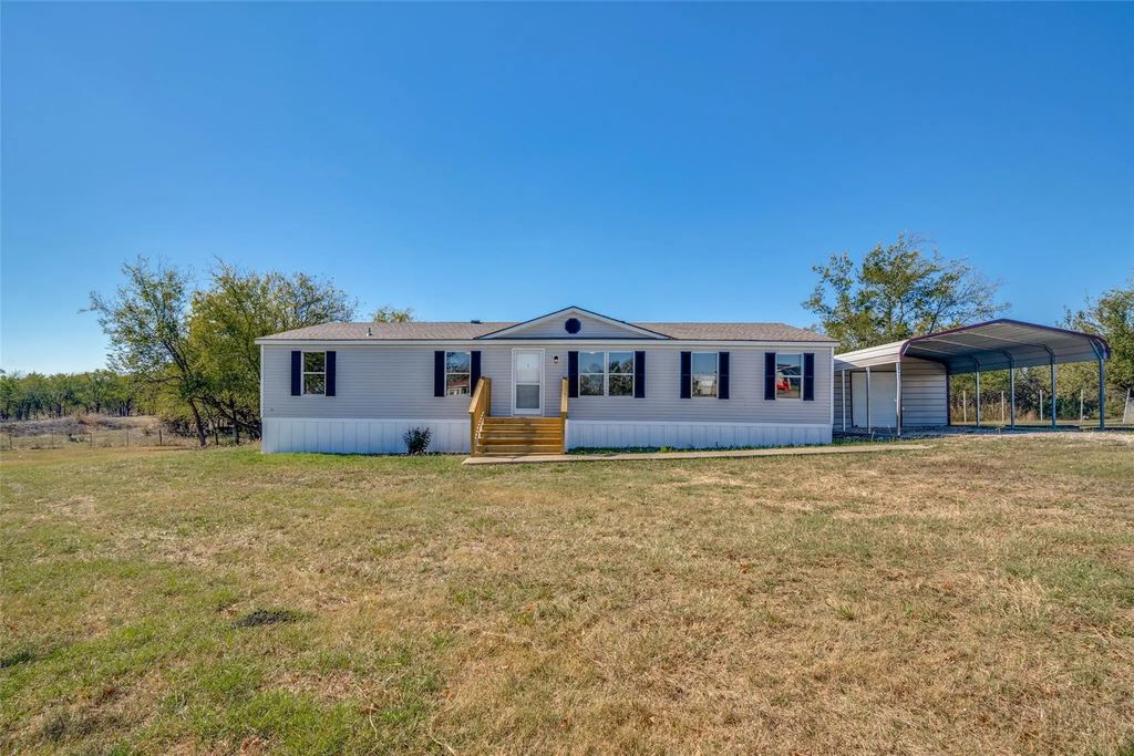 3176 N Ridge, Crandall
