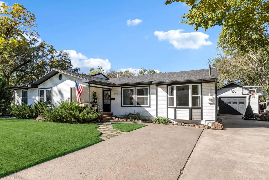 605 Parks Avenue, Rockwall