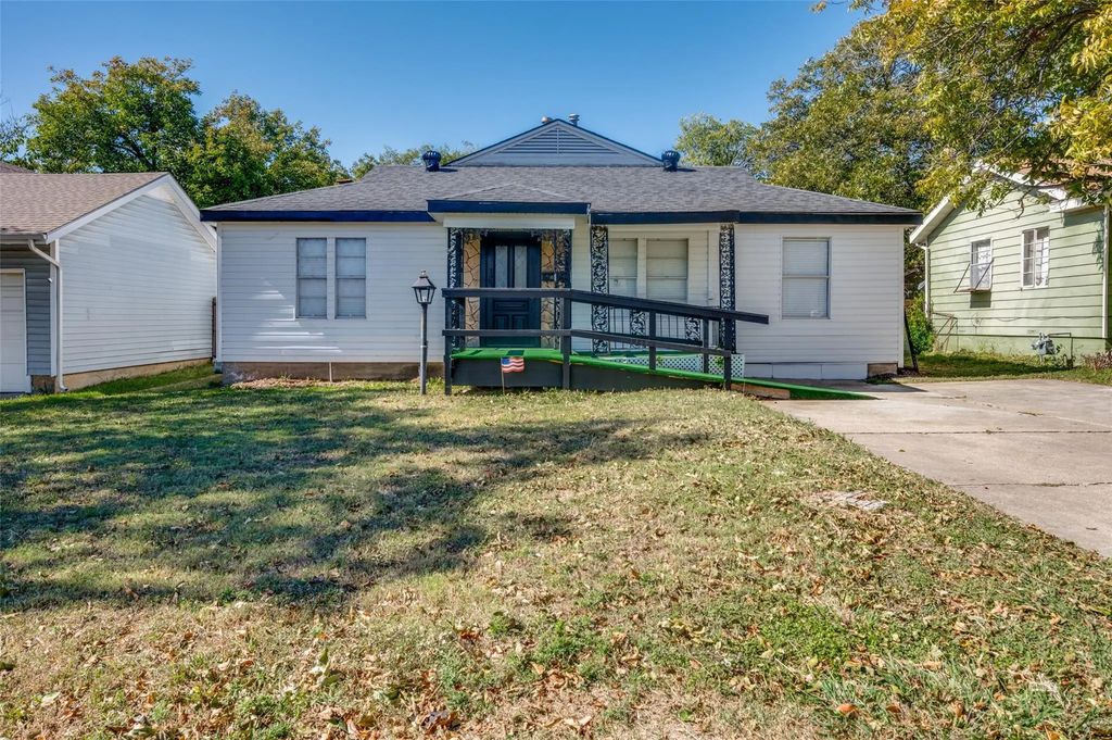 733 Se 3rd Street, Grand Prairie