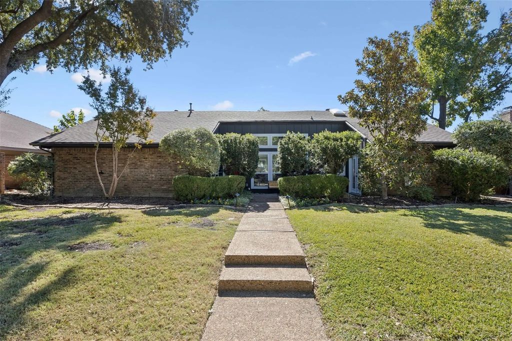 3820 Big Horn Trail, Plano