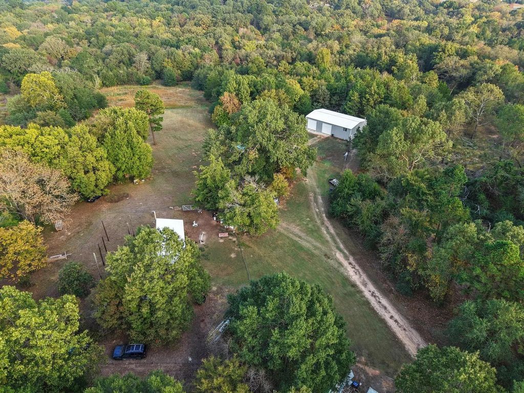 940 Cr 35980, Arthur City