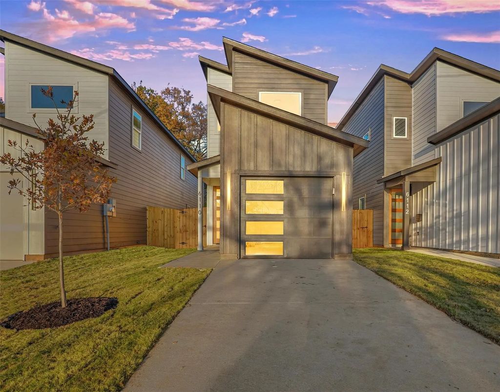 6110 Carlton Garret Street, Dallas