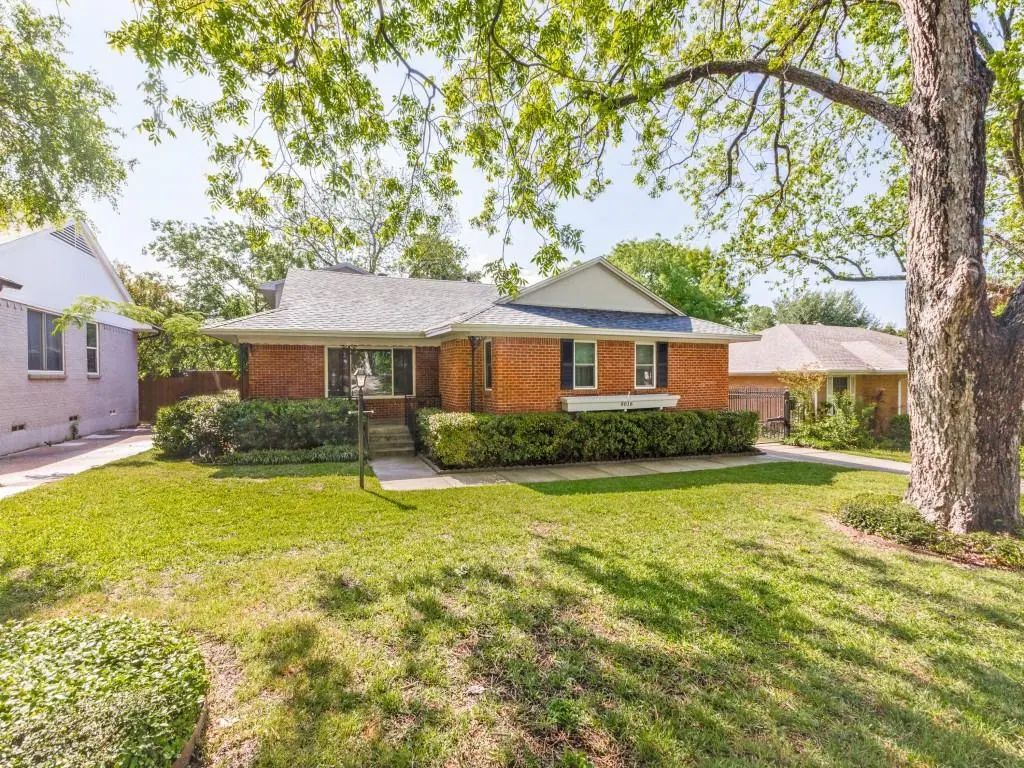 9016 Westbriar Drive, Dallas