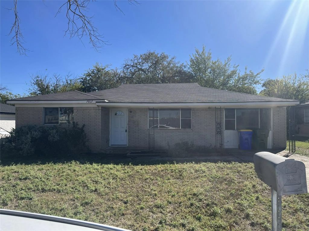7817 Marrett Drive, White Settlement