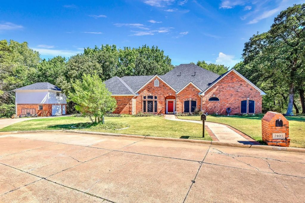 2403 Evelyn Road, Whitesboro