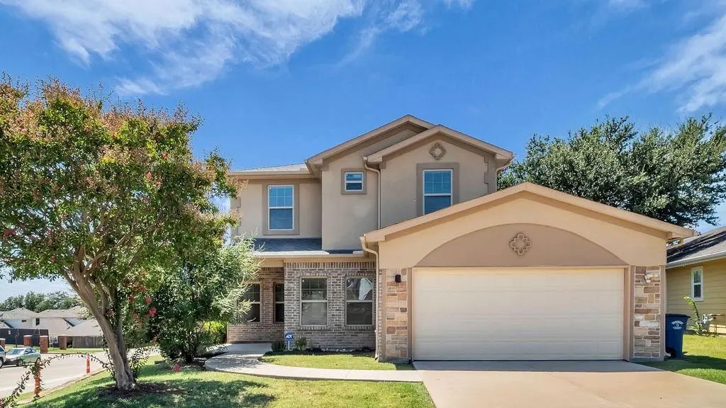18101 Justice Lane, Dallas