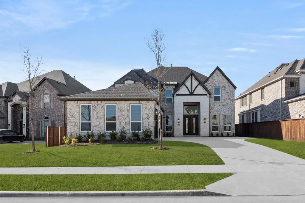 9925 Casa Frontera Drive, Fort Worth