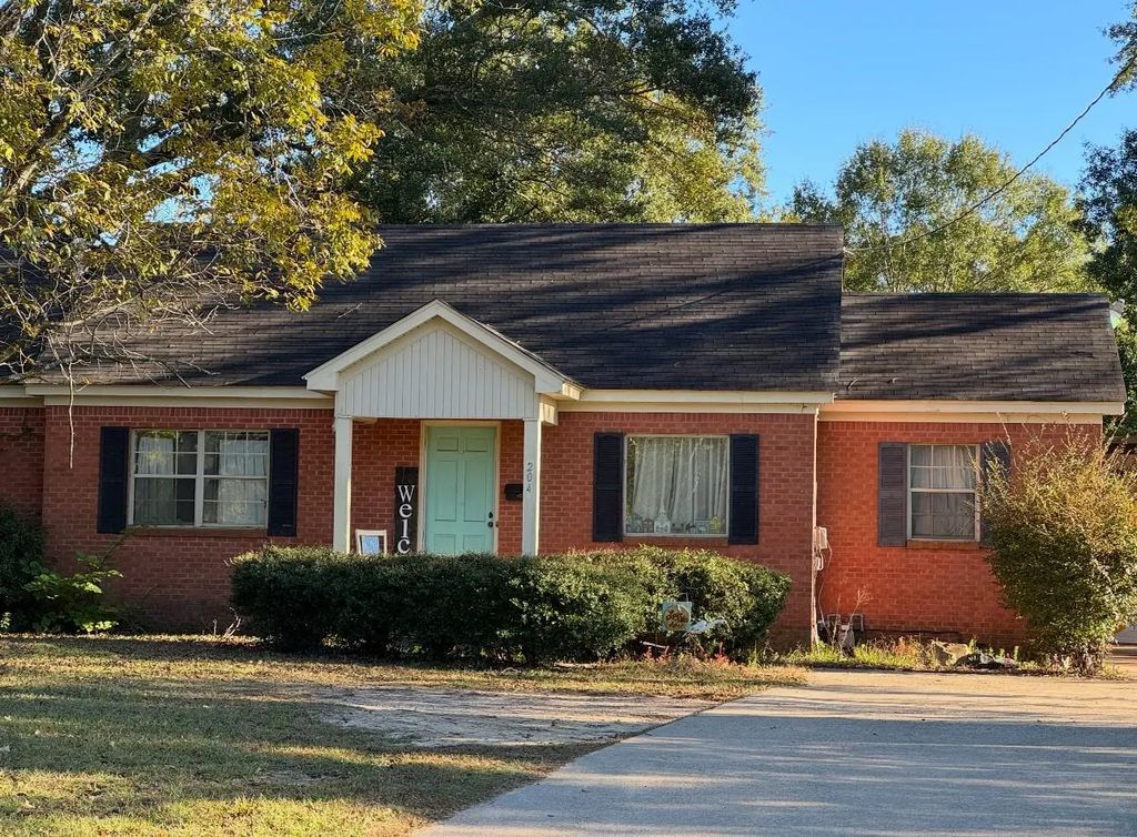 204 Germantown Road, Minden