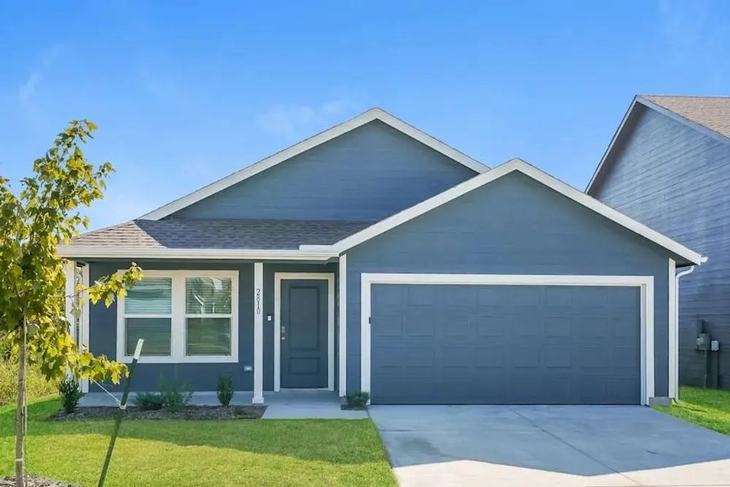 2810 Silent Way, Crandall