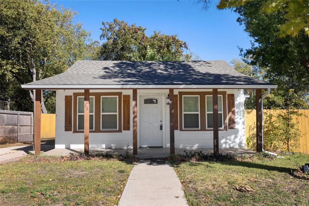 8232 Redonda Street, White Settlement