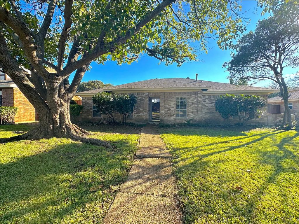 1706 Hanover Drive, Richardson
