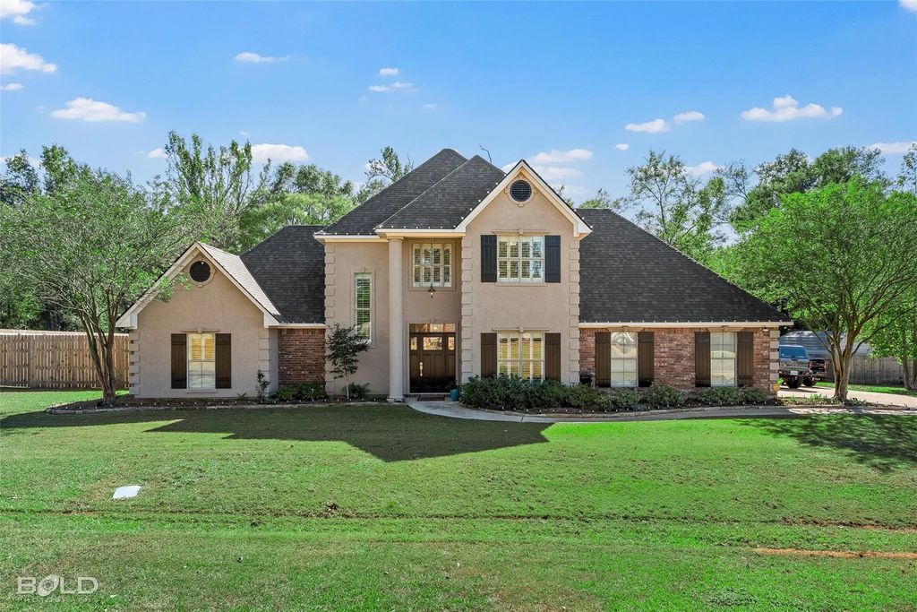313 Leigh Lane, Stonewall