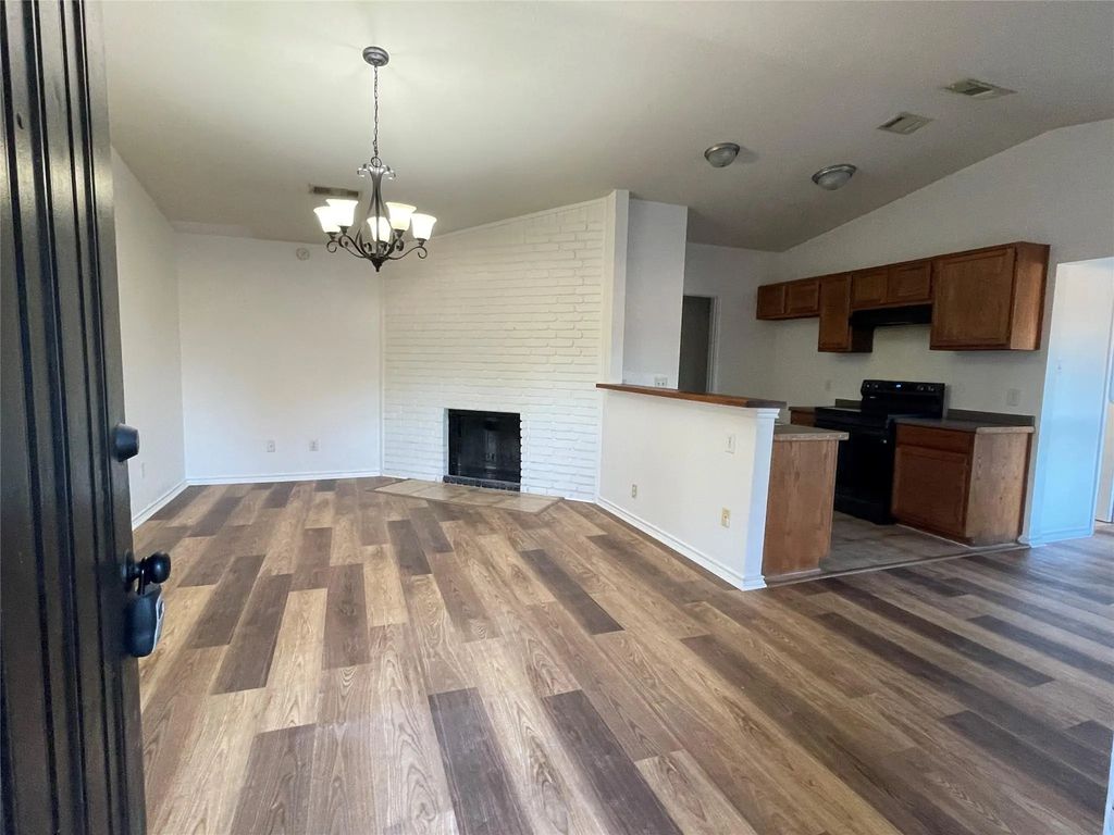 2712 Countryside Lane, Fort Worth
