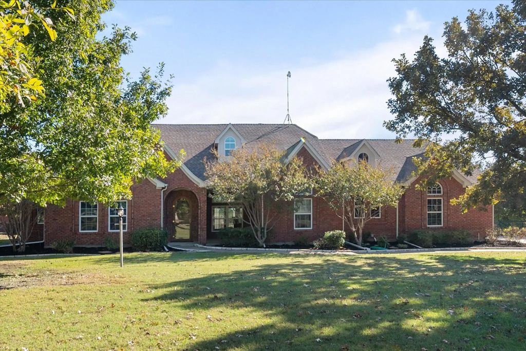 2420 Branch Creek Road, Venus