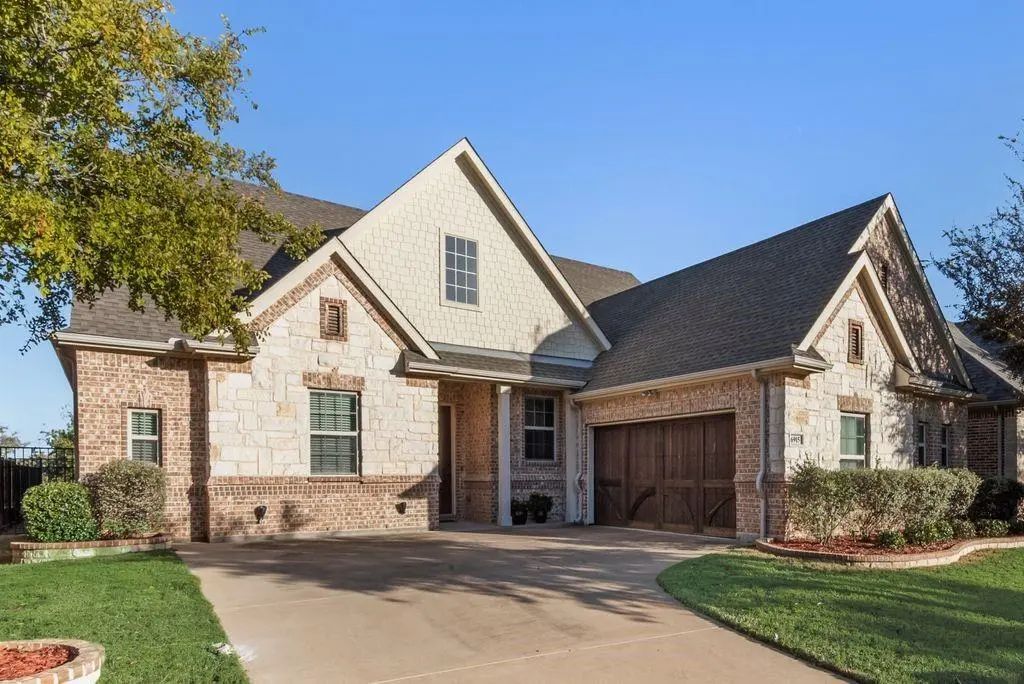 6915 Clayton Nicholas Court, Arlington