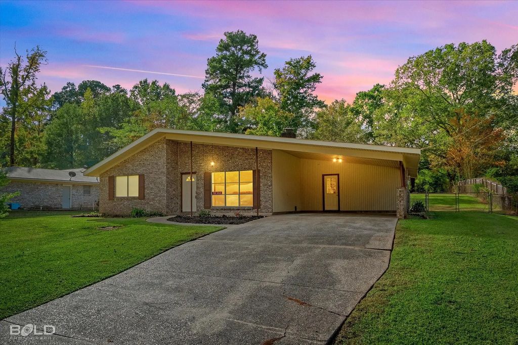 615 Lawrence Drive, Haughton