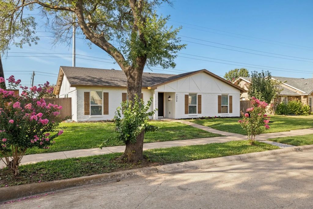 1024 Amur Street, Mesquite